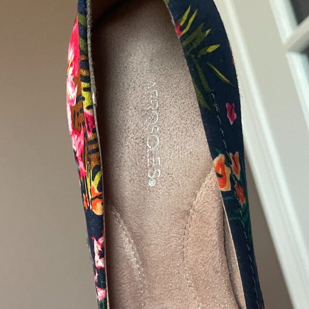 Aerosole Women's Shoes Floral Print size 7 - Picture 4 of 5